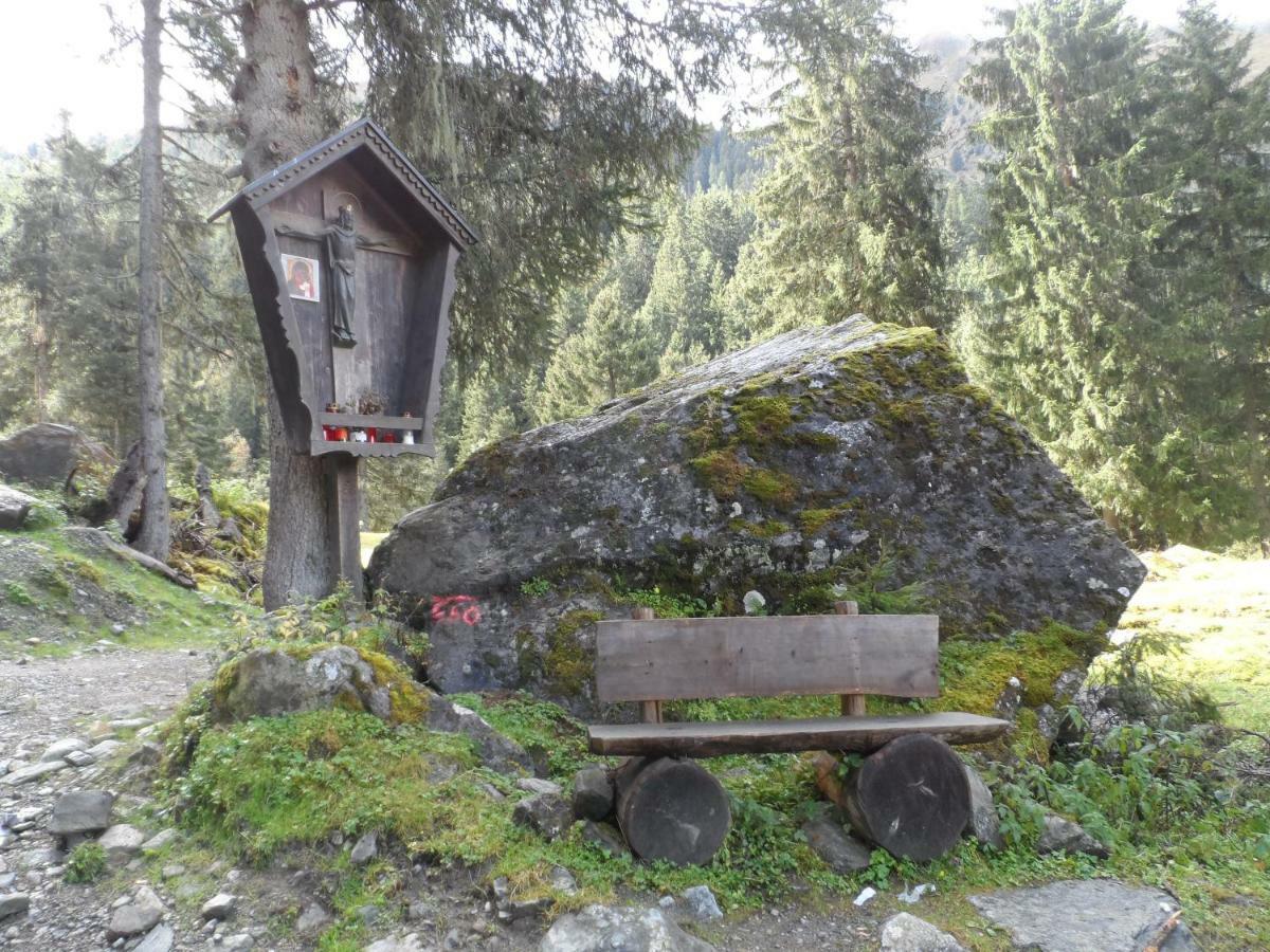 Haus Am Wiesenrain 로이타쉬 외부 사진